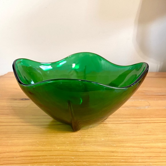 Antique 30s Depression Glass Bowl Emerald Forest Green Square Wave - Picture 2 of 6